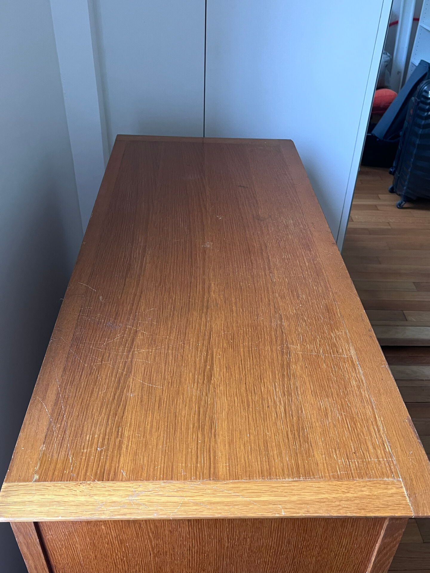 Commode vintage en bois à 5 tiroirs
