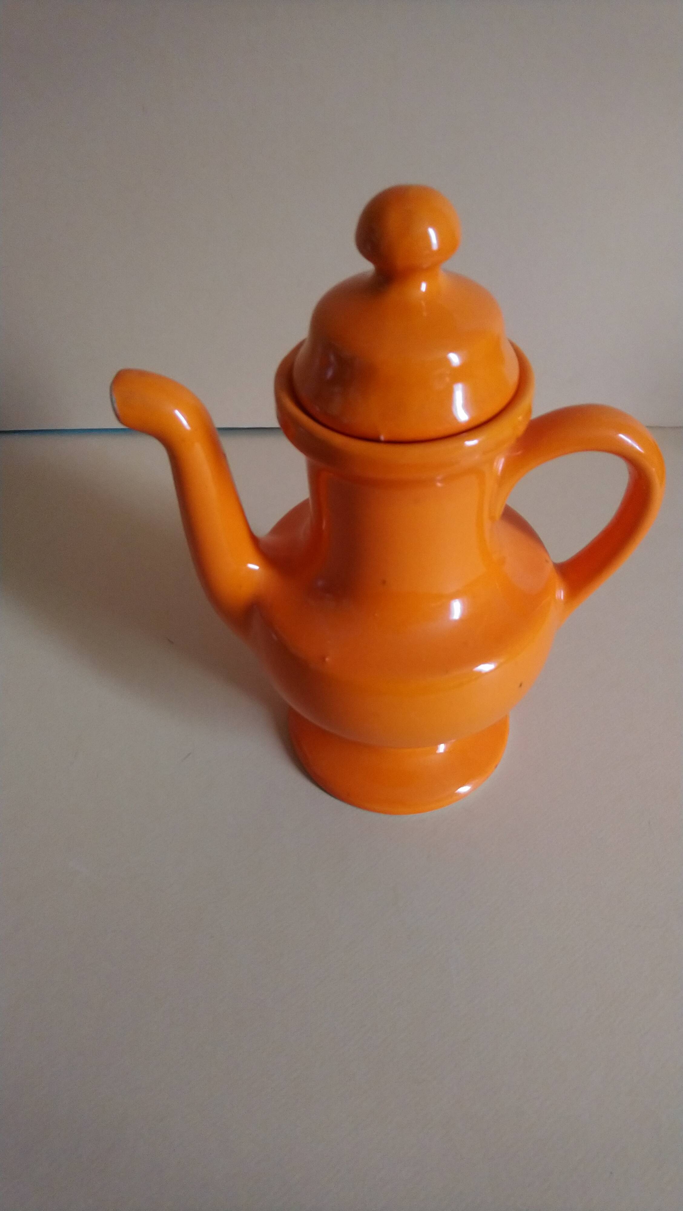 Retro coffee maker
