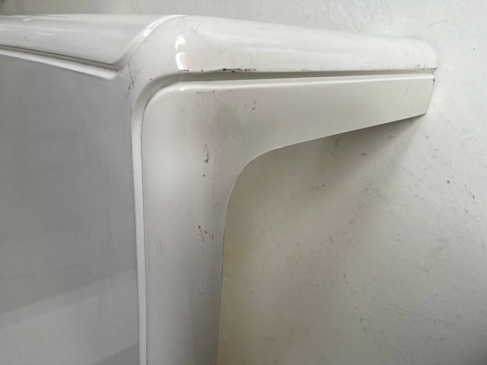 Model 4984 square table in moulded white polyurethane by Gae Aulenti for Kartell, 1970s
