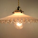 Opaline suspension