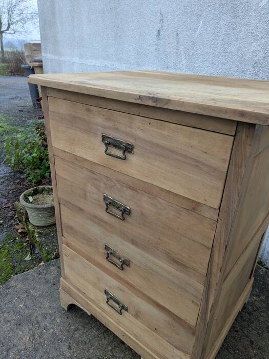 High chest of drawers