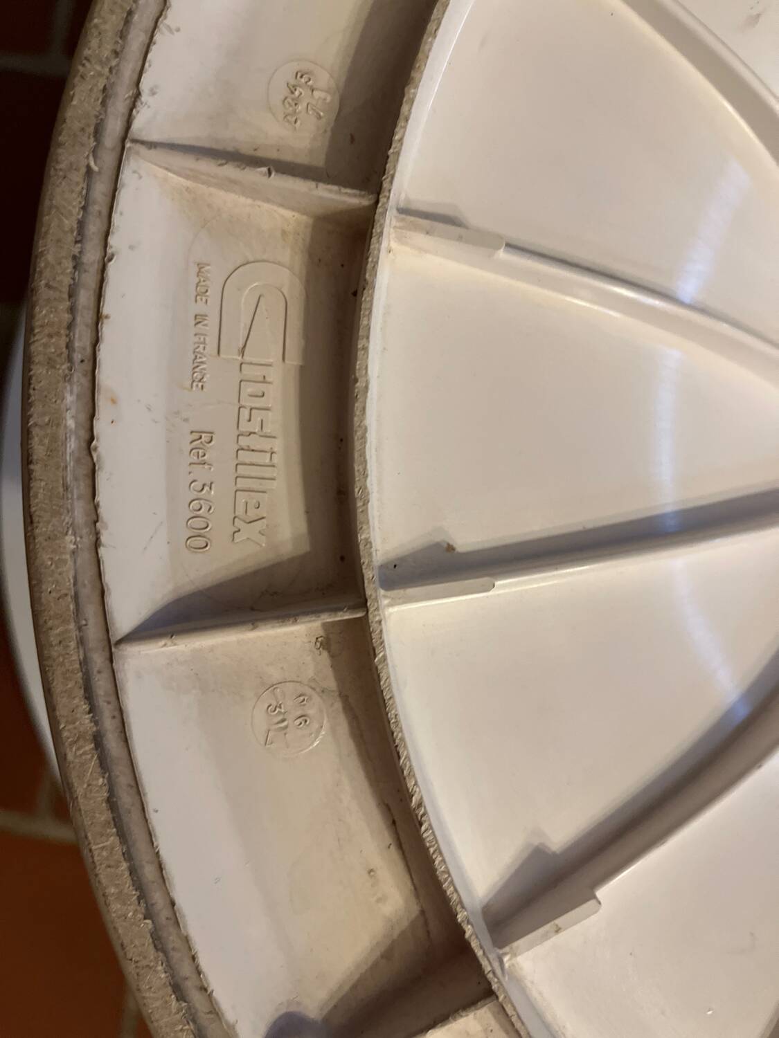 Vintage round coffee table