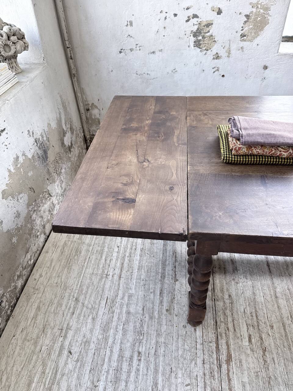 Solid oak table 1900 drapery style XL 280cm with extensions