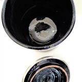 Klein blue terracotta pot set with silver metal