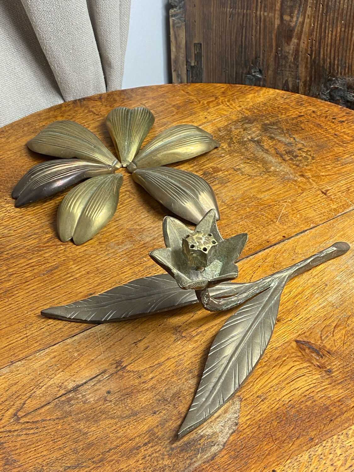Cendrier fleur en bronze 