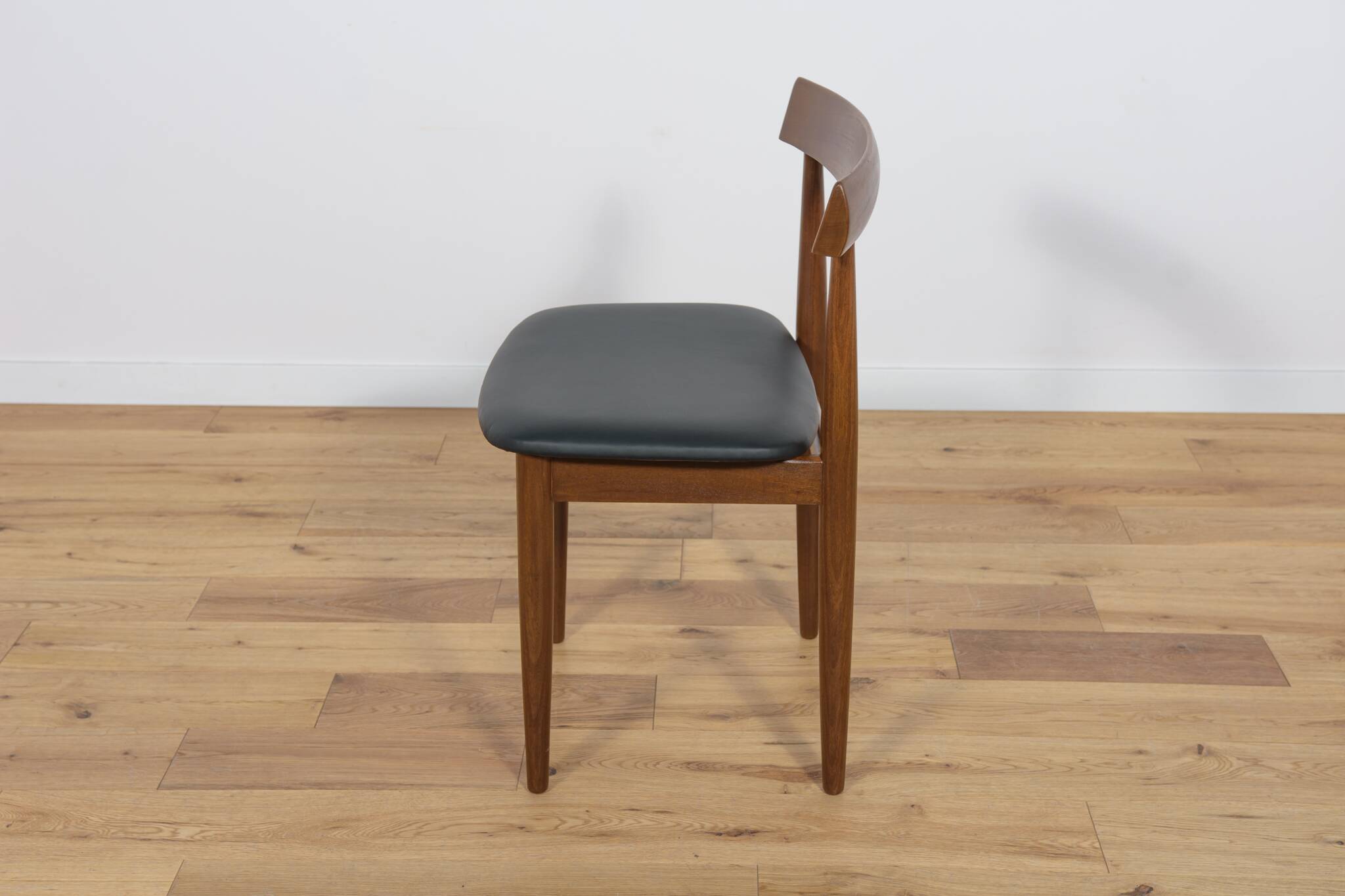 Mid-Century Teak Dining Table & Chairs by Hans Olsen for Frem Røjle, 1960s, Set of 5