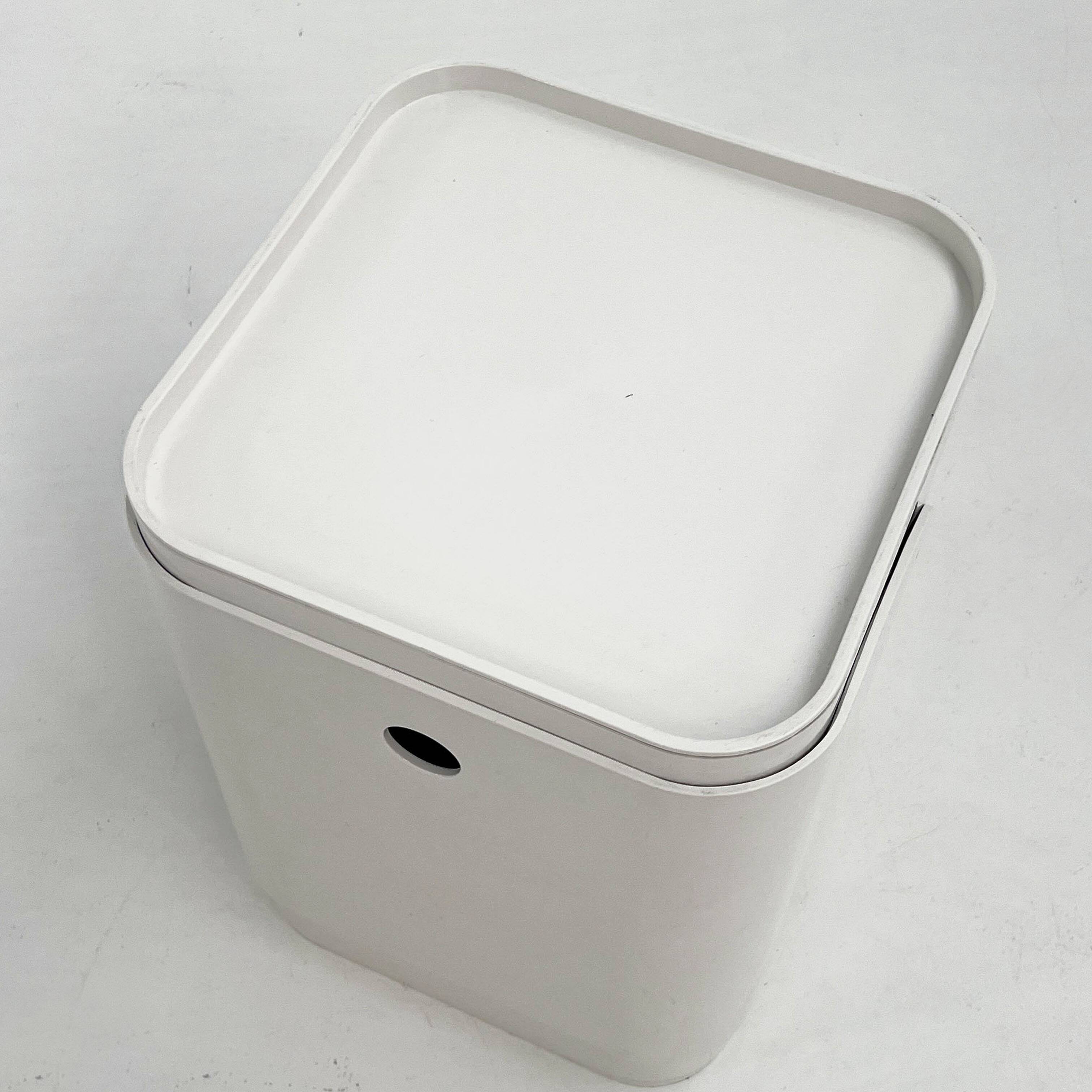 Storage furniture, laundry basket by Anna Castelli for Kartell, 1970