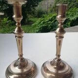 Paire de bougeoirs en laiton