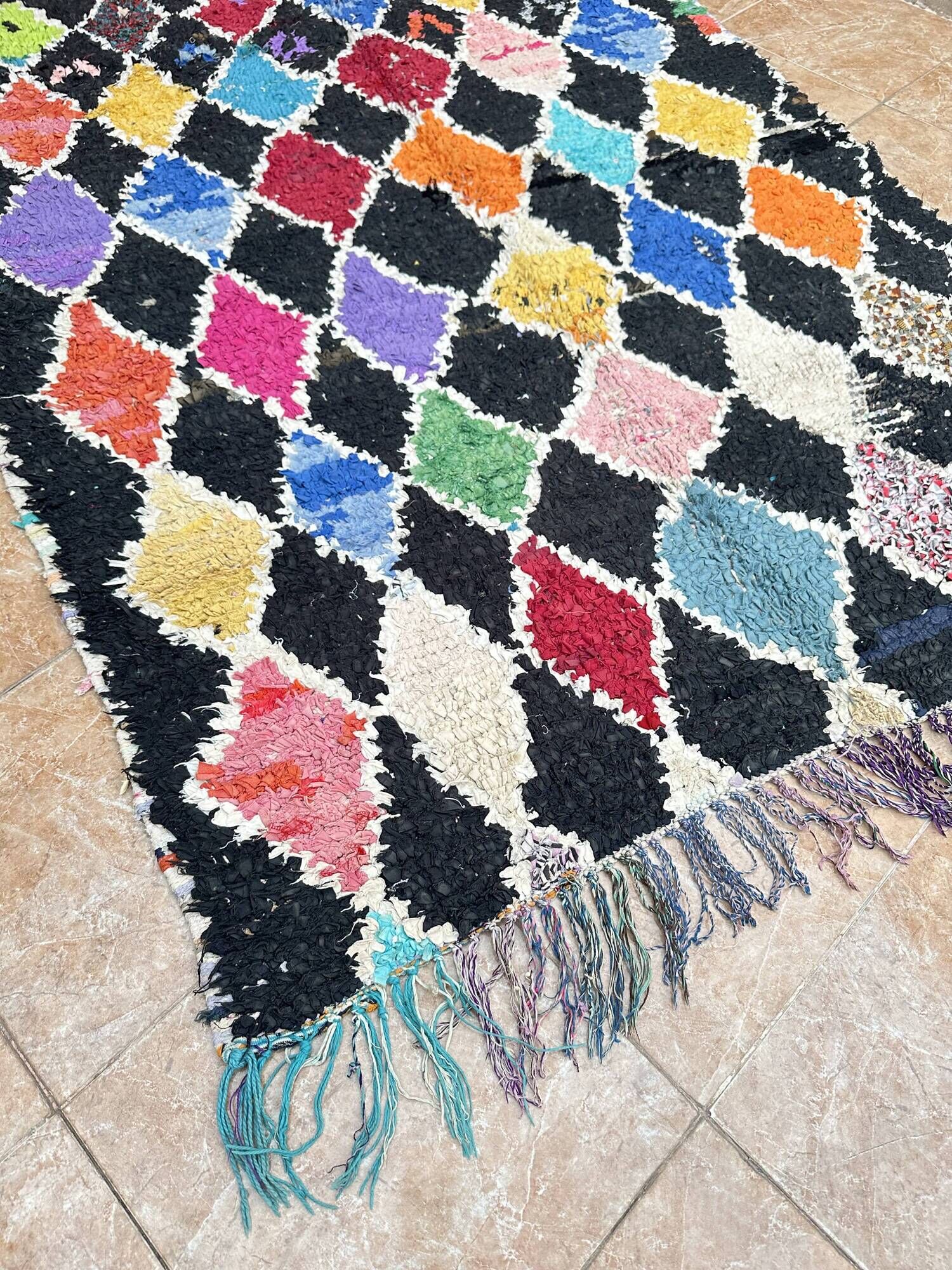 Vintage Boucherouite Berber rug: Hand-knotted Moroccan rug.
