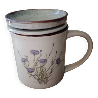 Tasse à thé ou tisane vintage