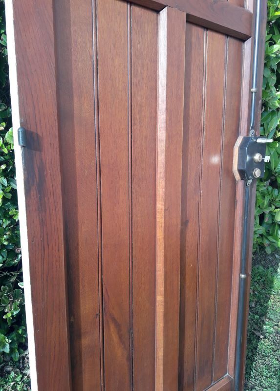 Entrance door 208,7x94 oak multipoint lock