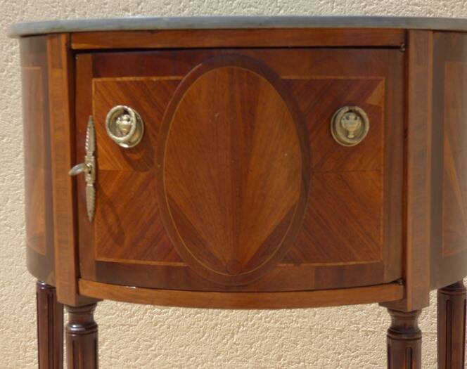 Antique half moon console-chest made by fils d'alfred wimphen in marquetry 2 drawers