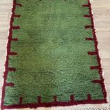 Traditional handmade pure wool rug, green, size 150 x 250 cm