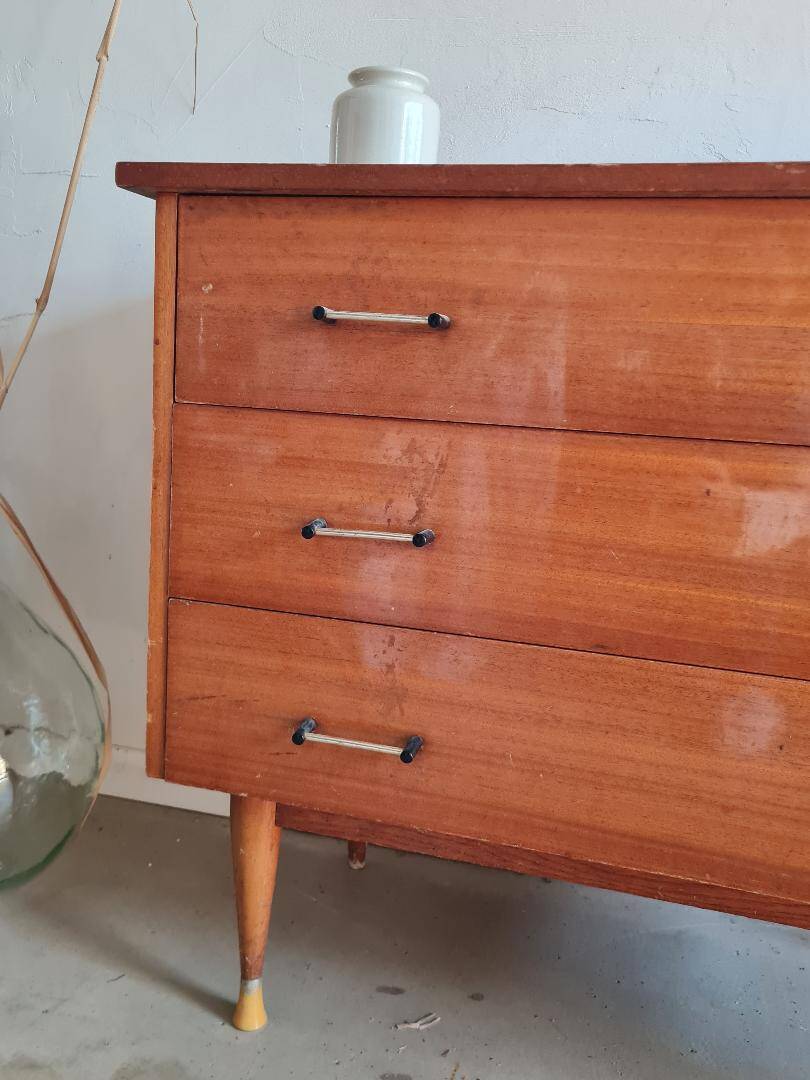 1960s chest of drawers