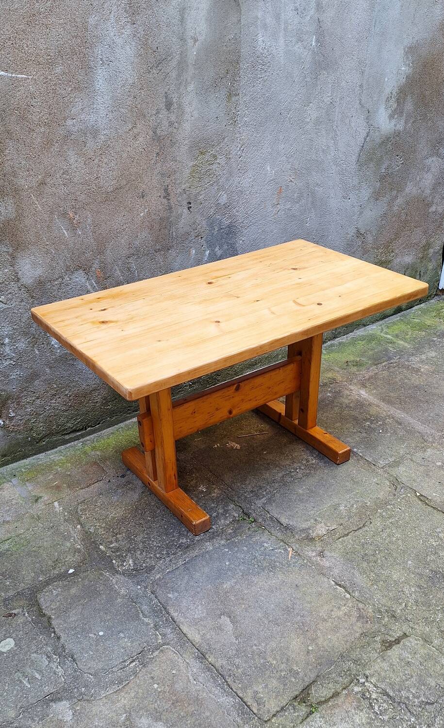 Dining table Charlotte Perriand Les Arcs