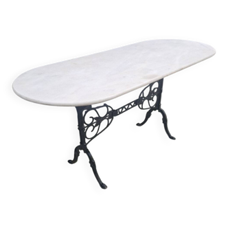 Bistro table