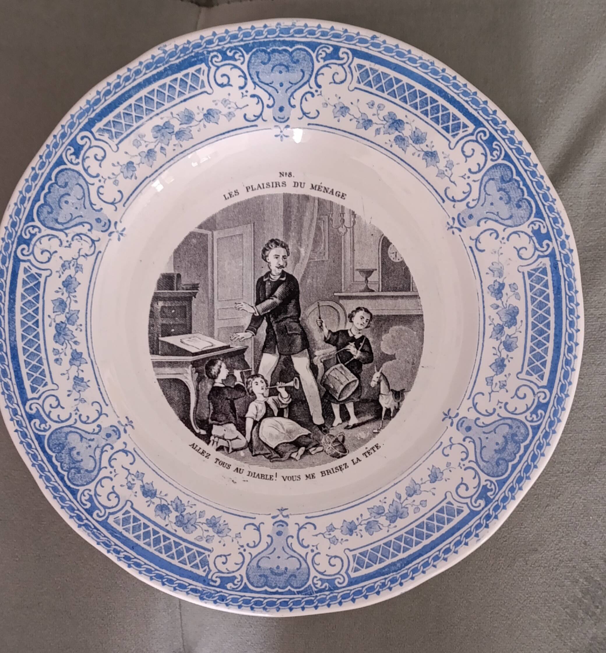 Set of 12 plates the pleasures of housekeeping