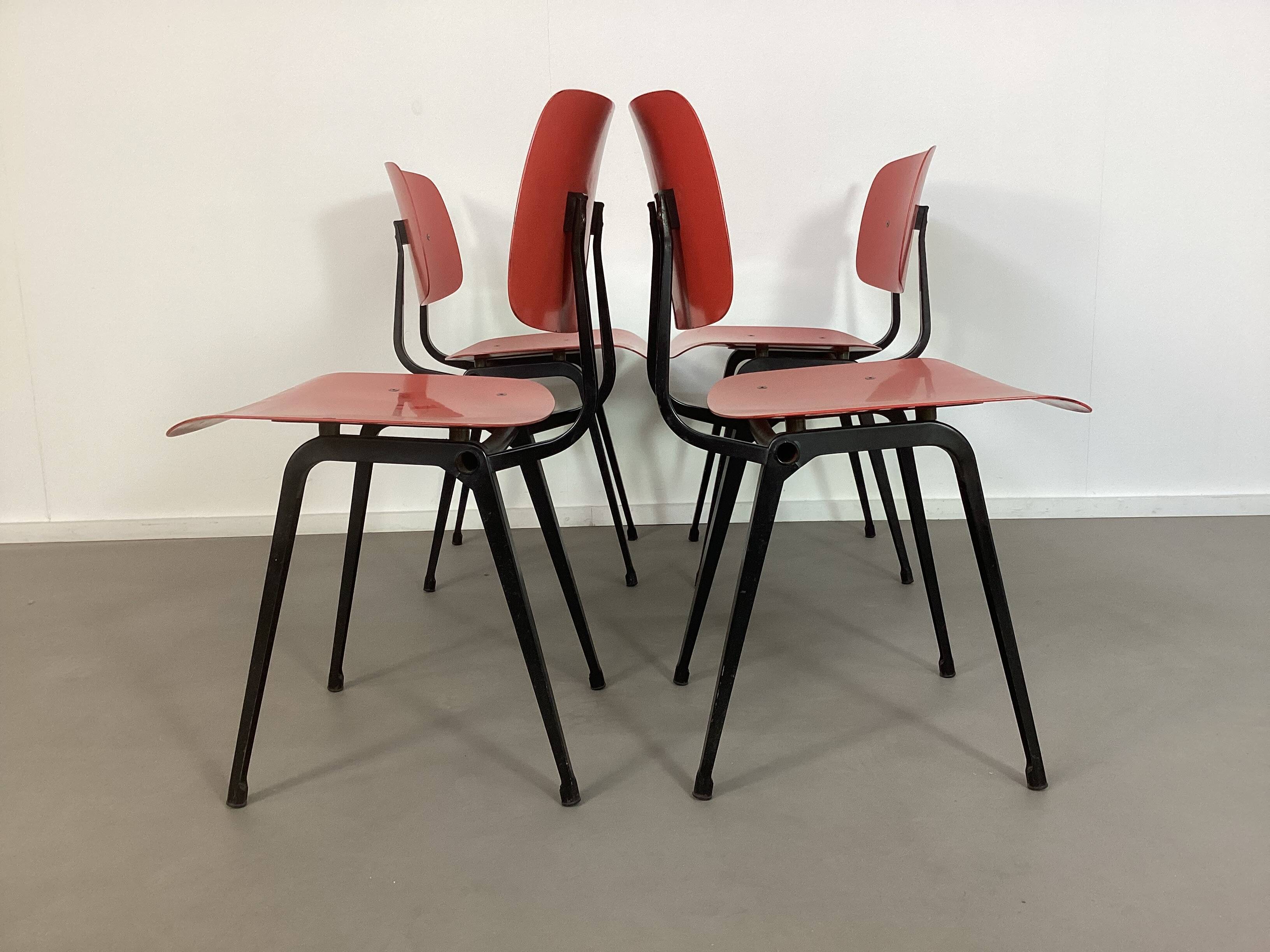 4 Red Revolt chairs by Friso Kramer from the 1960s.