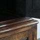 Armoire/ buffet anglais du XVIIIe siècle en chêne.