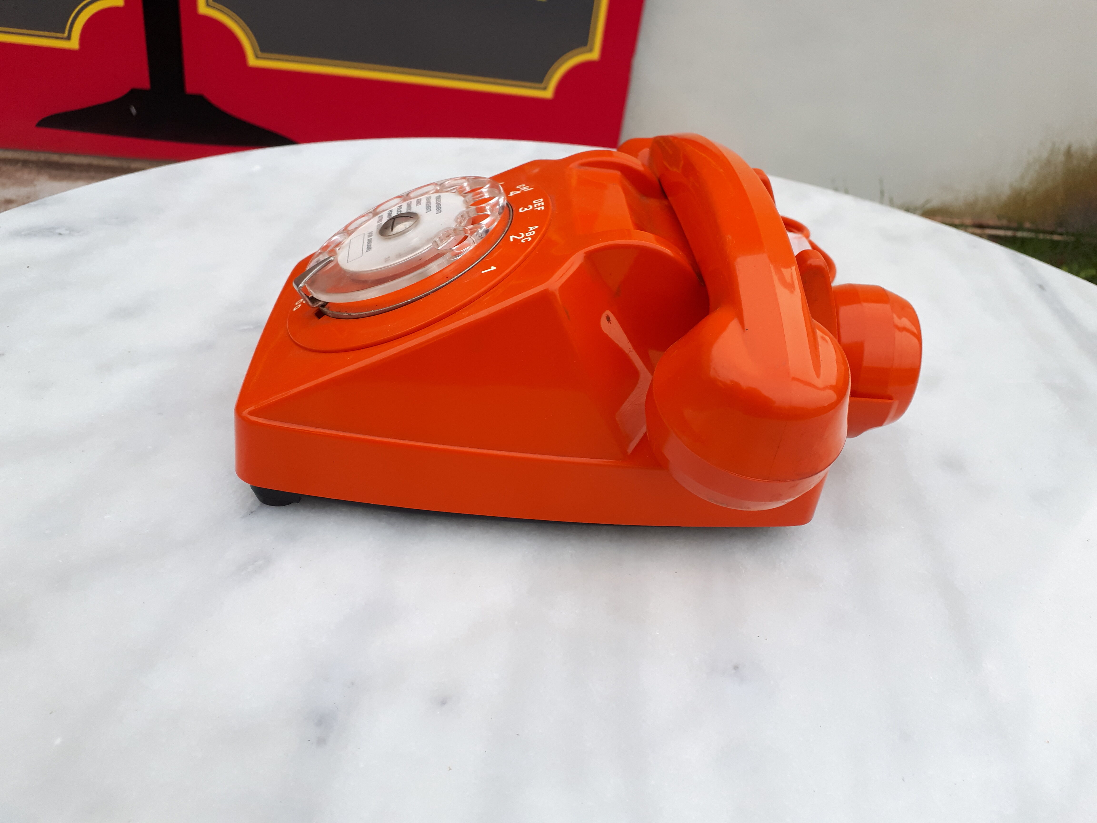 Orange phone