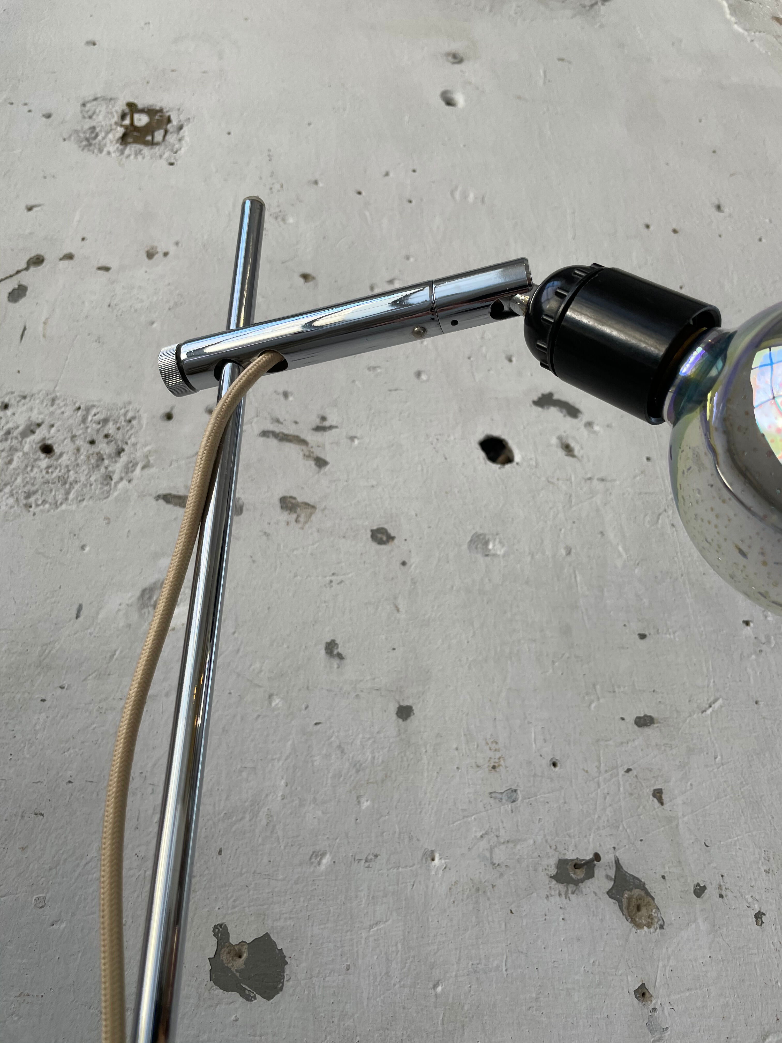 Lamppost "Oluce" design 70s
