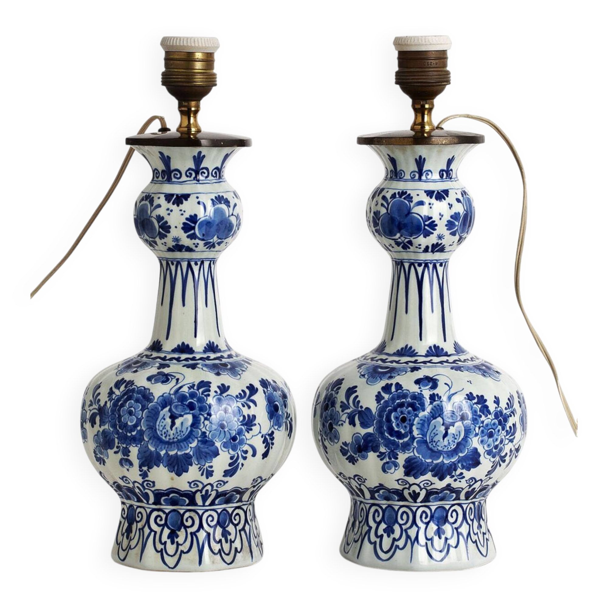 Delft ceramic lamps