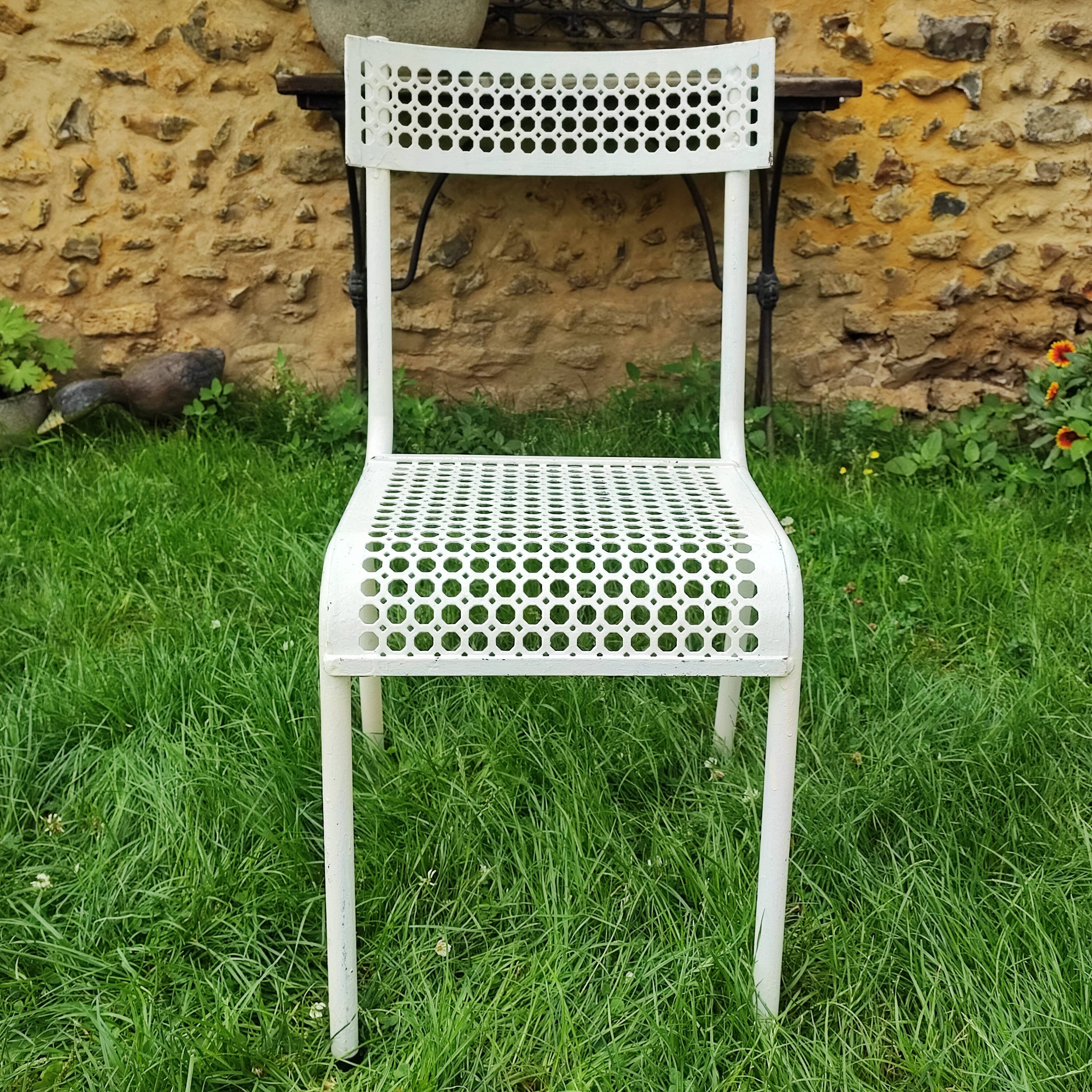 Armchairs and garden chairs 50/60s