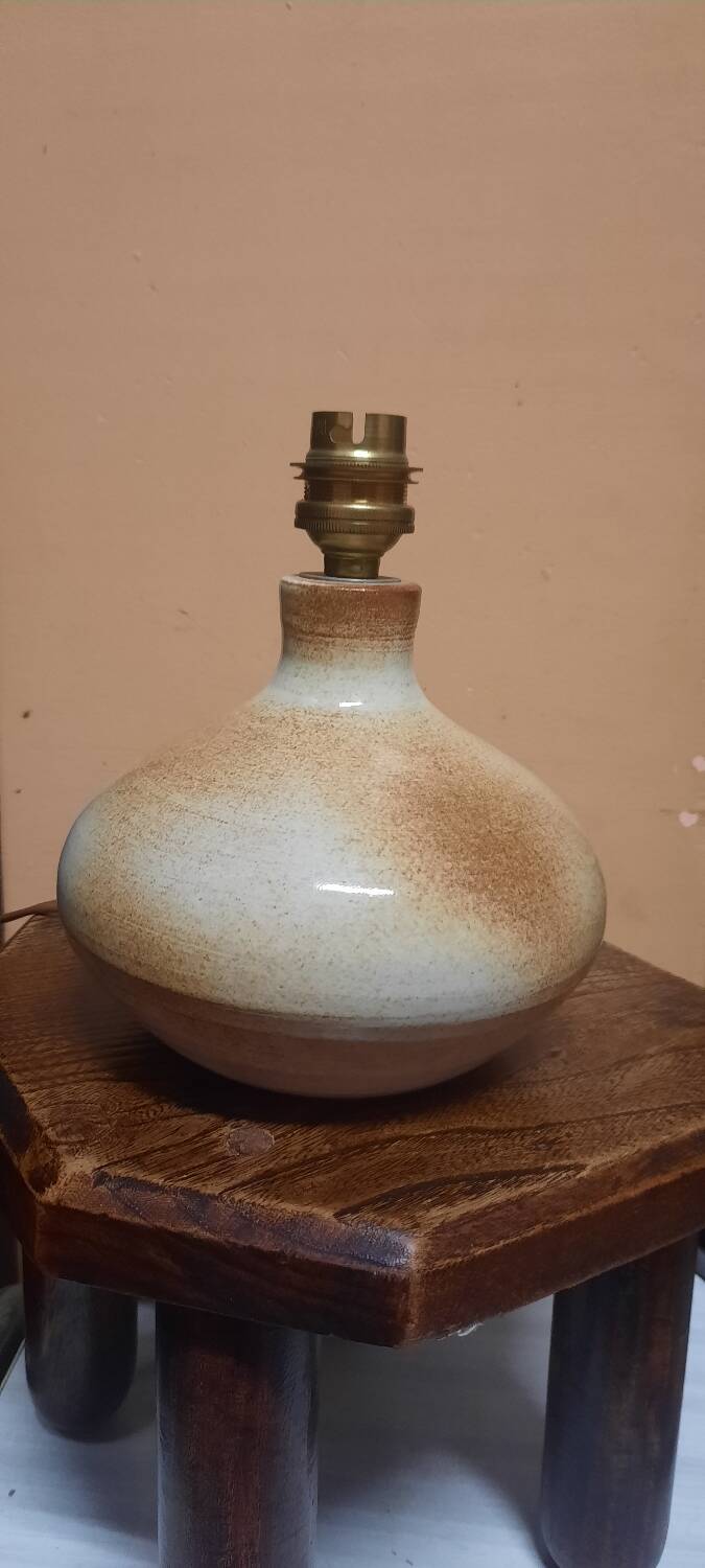 Ceramic ball lamp base