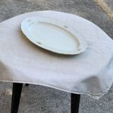 Grand plat de service en porcelaine jaune Bernadotte années 1960, bord doré et relief