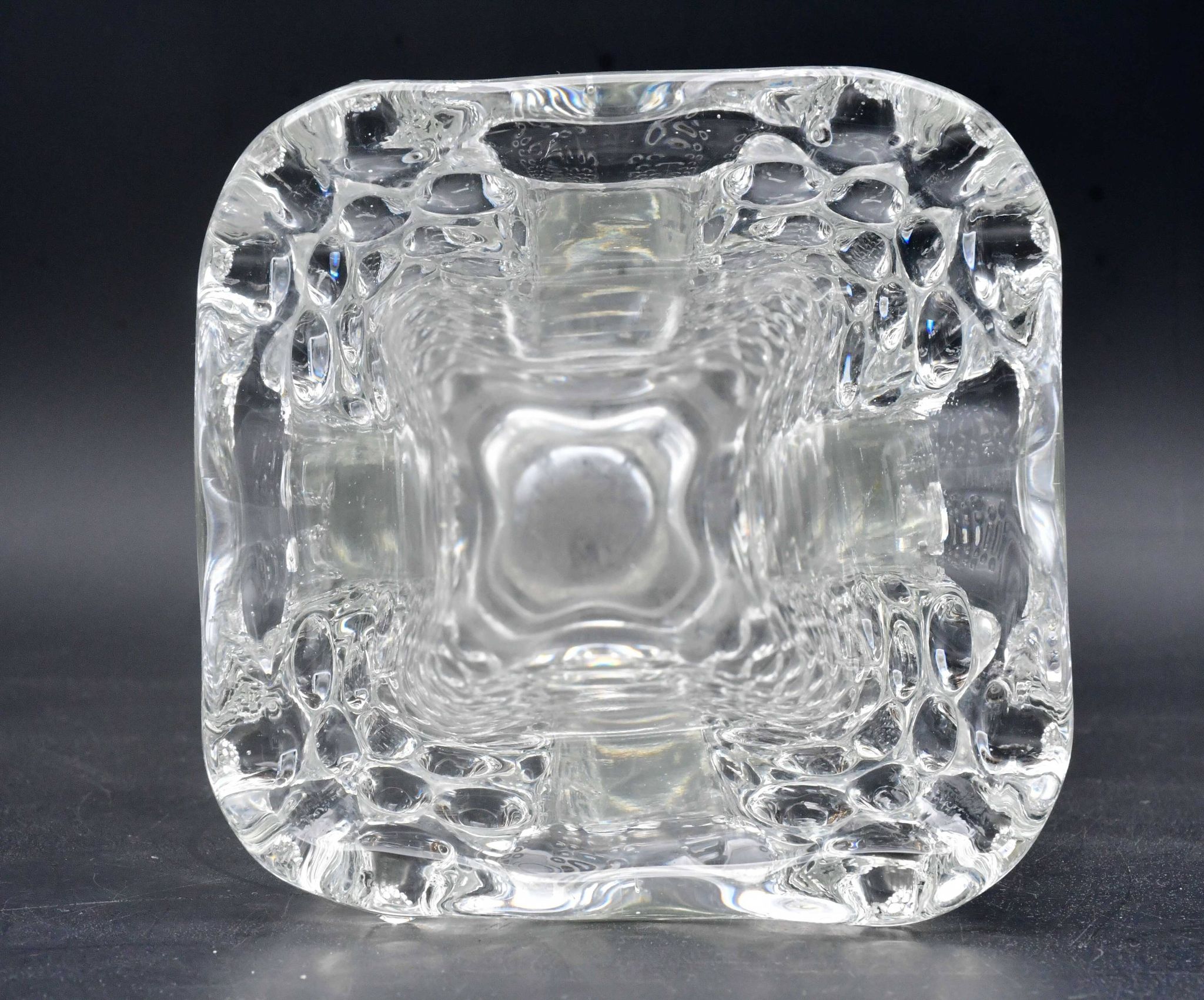 Bugnato Murano glass Italian rostrato vase by Barovier & Toso, 1960s
