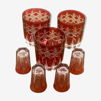 7 aperitif glasses in red and transparent glass chiseled vintage