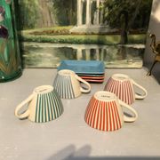 4 tasses à café en céramique vintage éditées par lbvyr circa