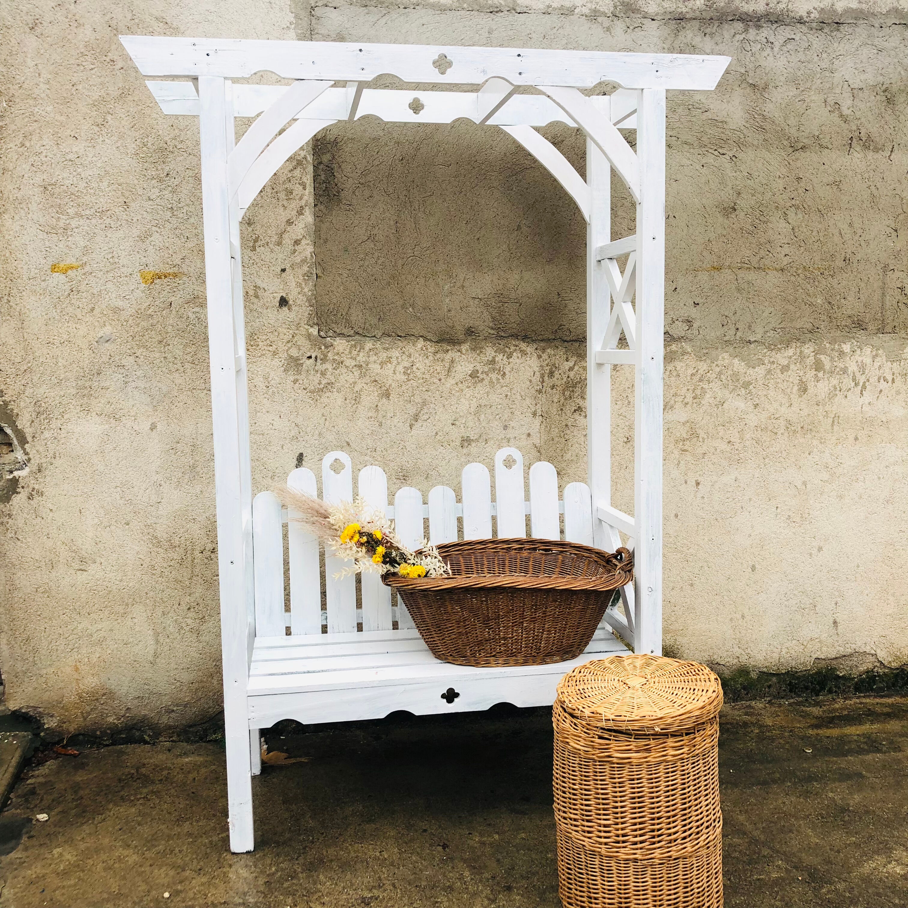 Pergola bench