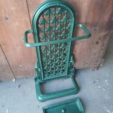 Wrought iron umbrella holder