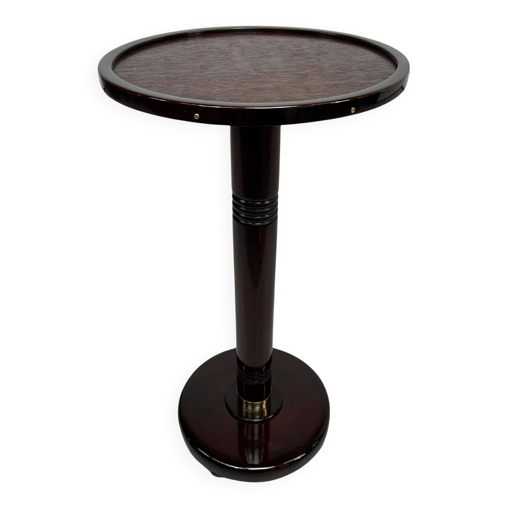 Round side table by Thonet
