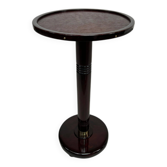 Round side table by Thonet