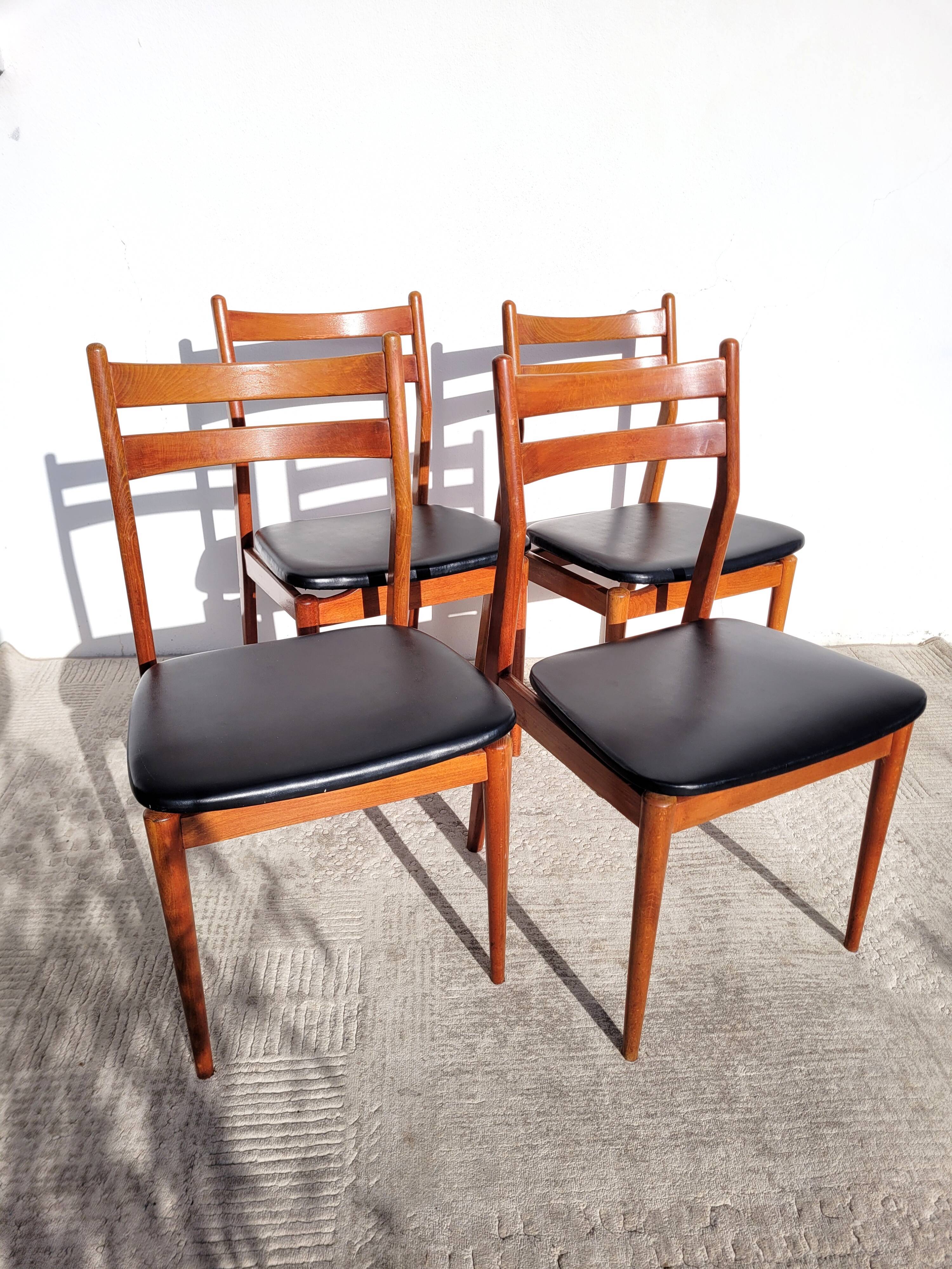4 Scandinavian wooden vintage chairs