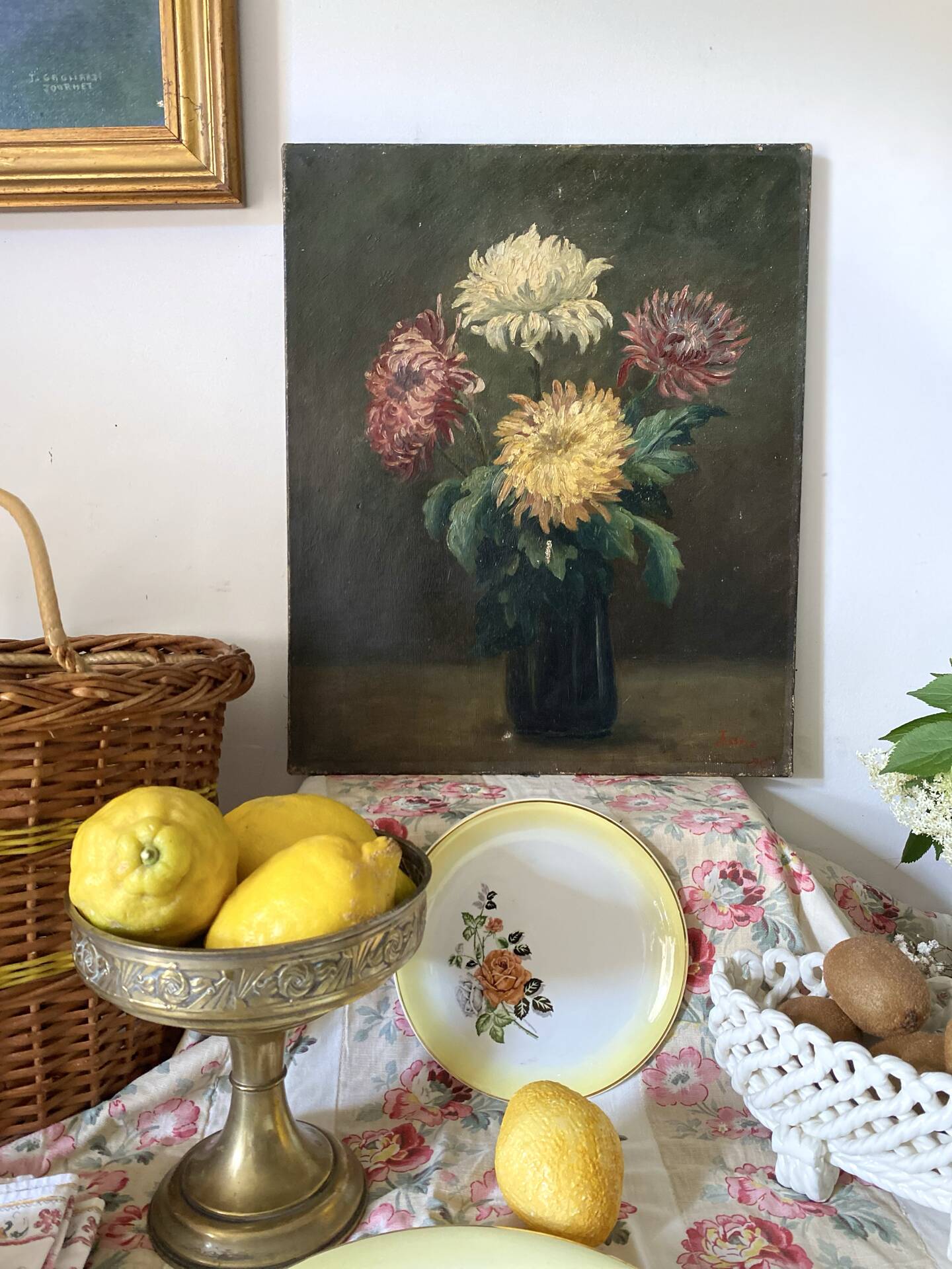 Old Painting Oil on Canvas Late 19th Century – Still Life with Chrysanthemums