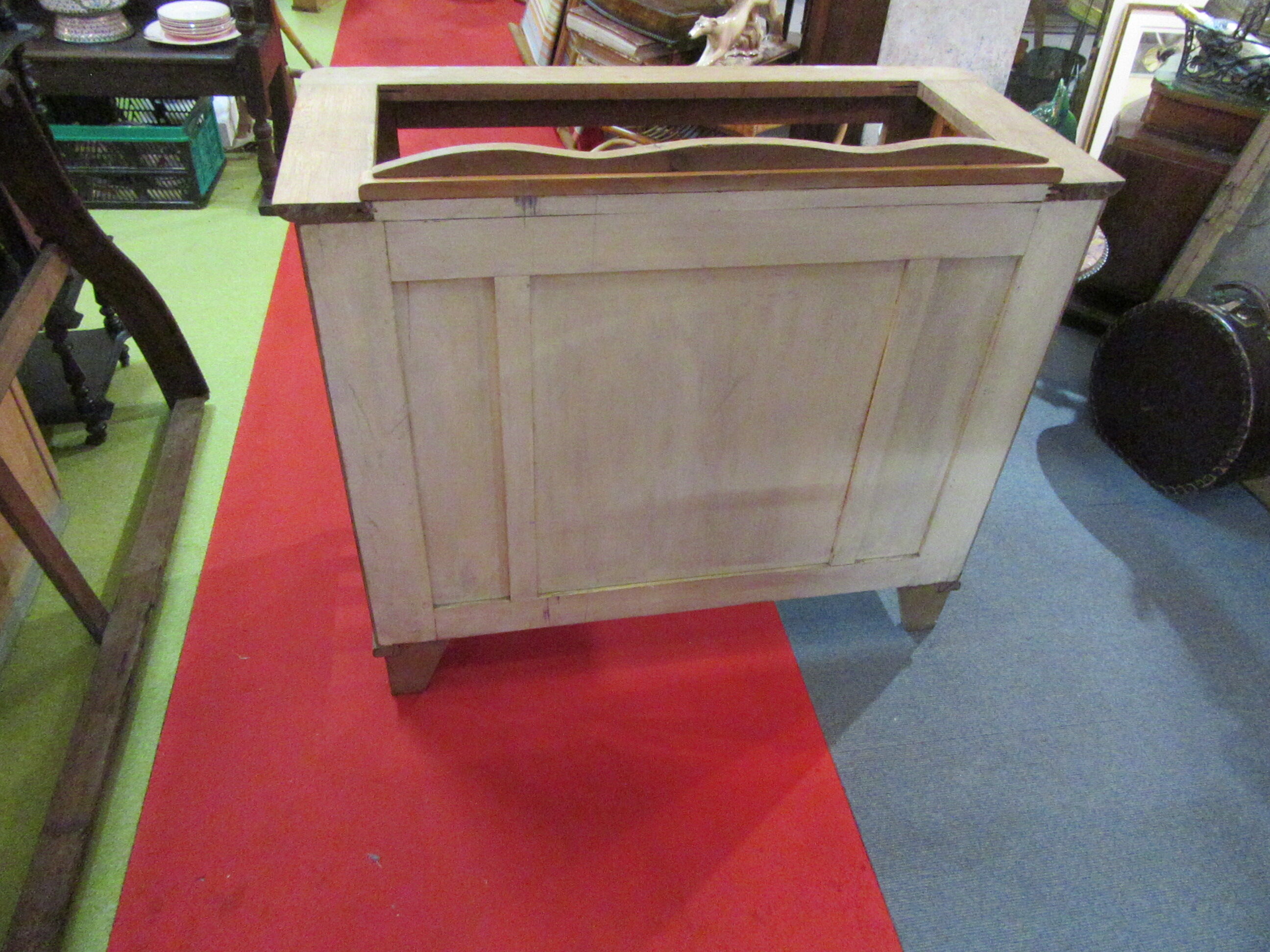 Oak chest of drawers with marble top, 1940-1950