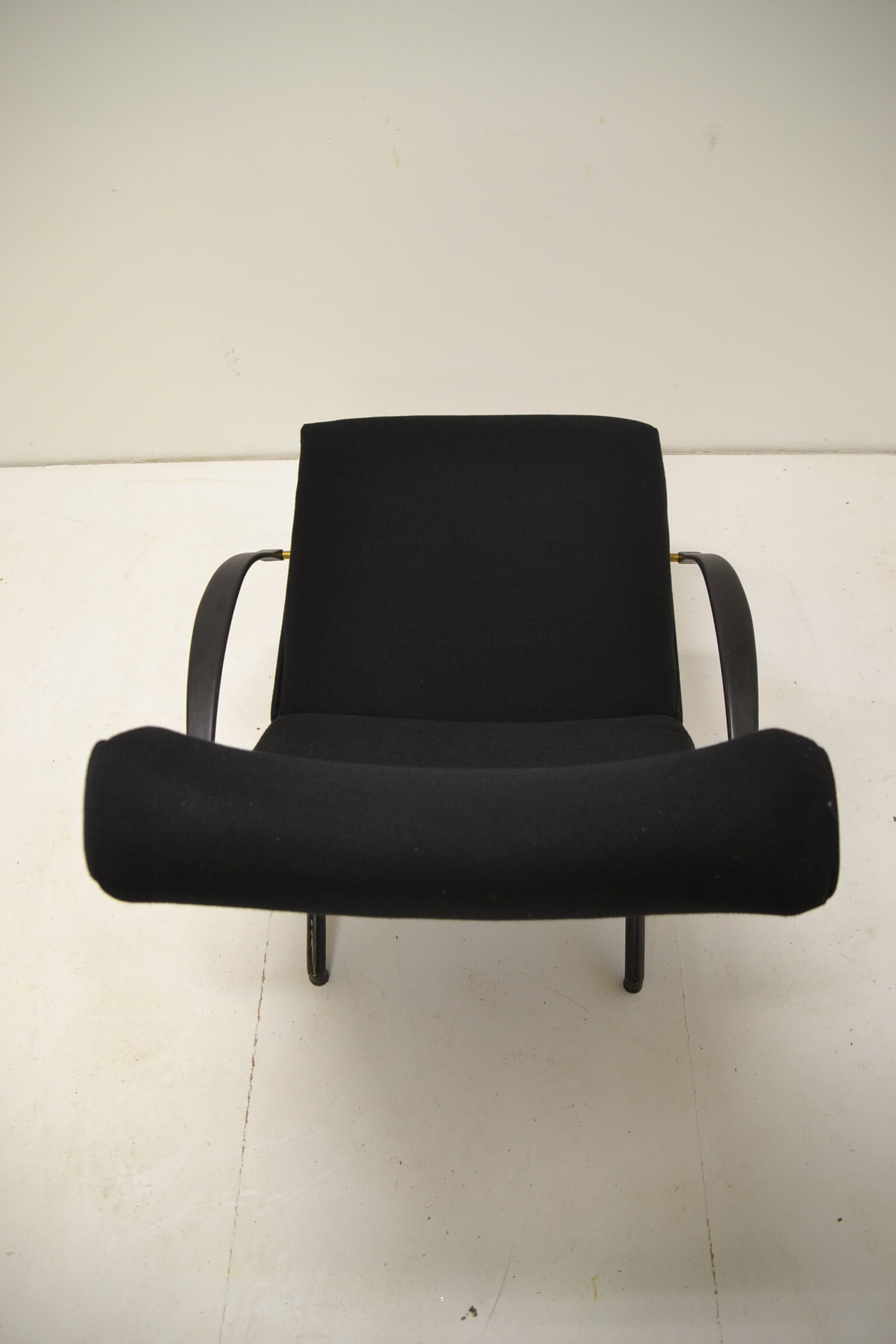 Fauteuil P40 d'Osvaldo  Borsani pour Tecno 1954