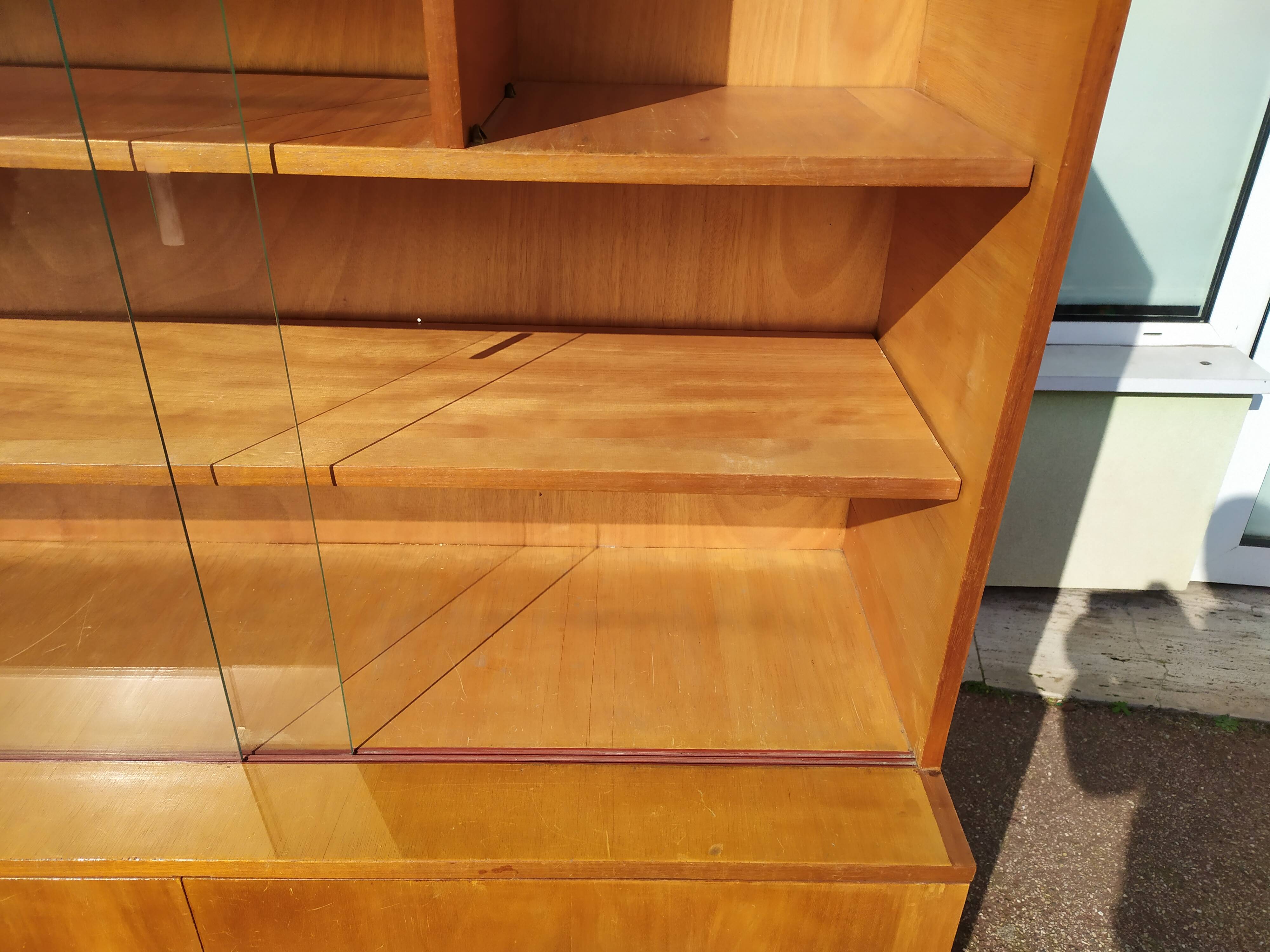 Vintage glass bookcase - Wood