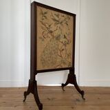 Écran de cheminée antique en tapisserie et acajou