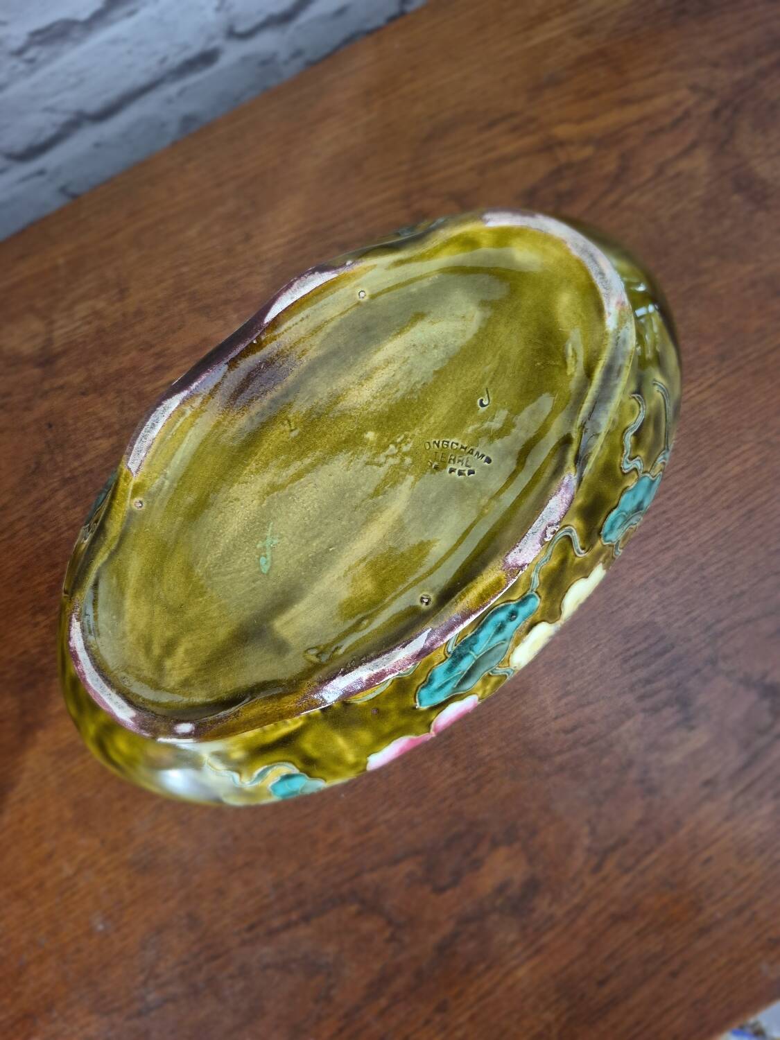 Art Nouveau slip planter