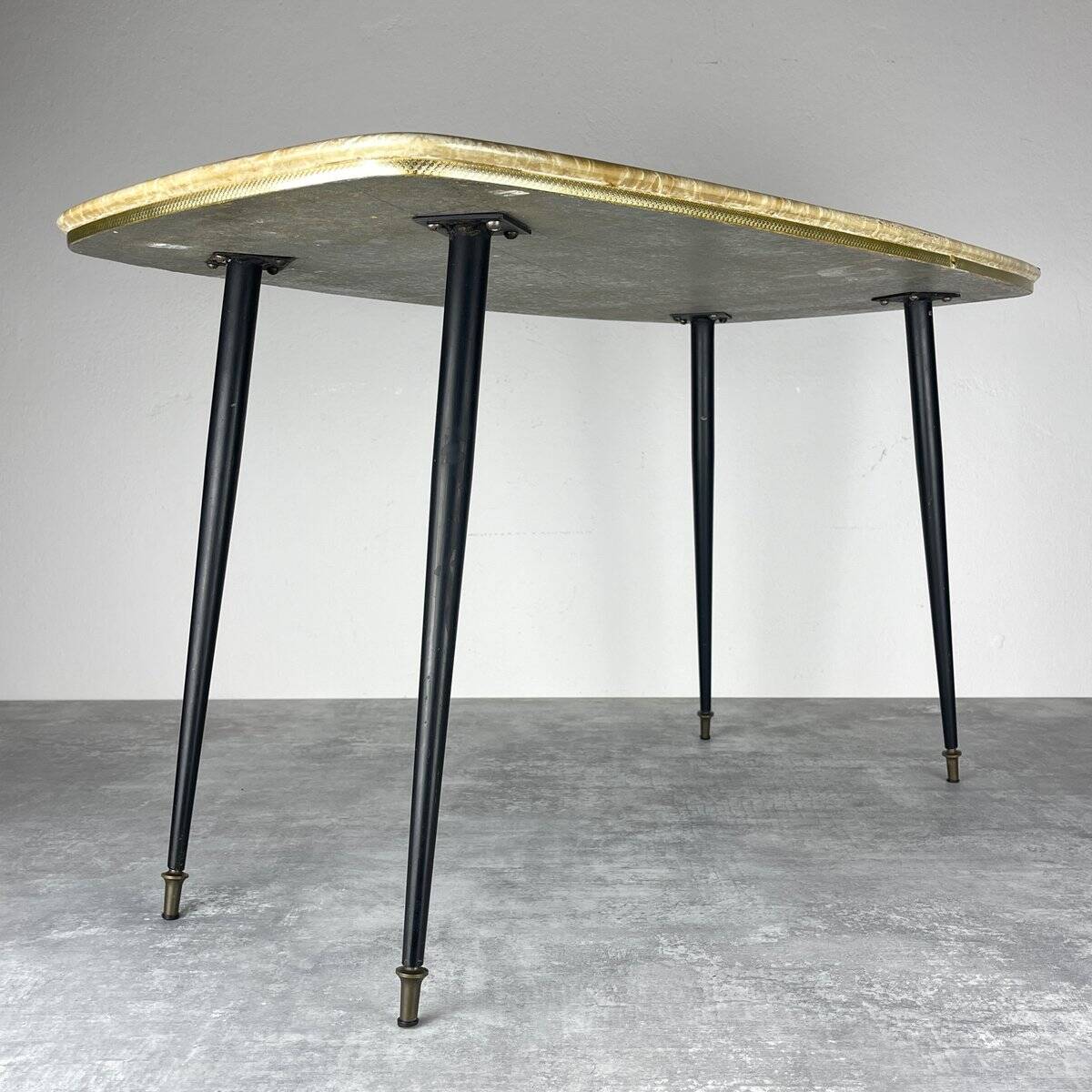 Mid-century modern Italian coffee table, 1950s.