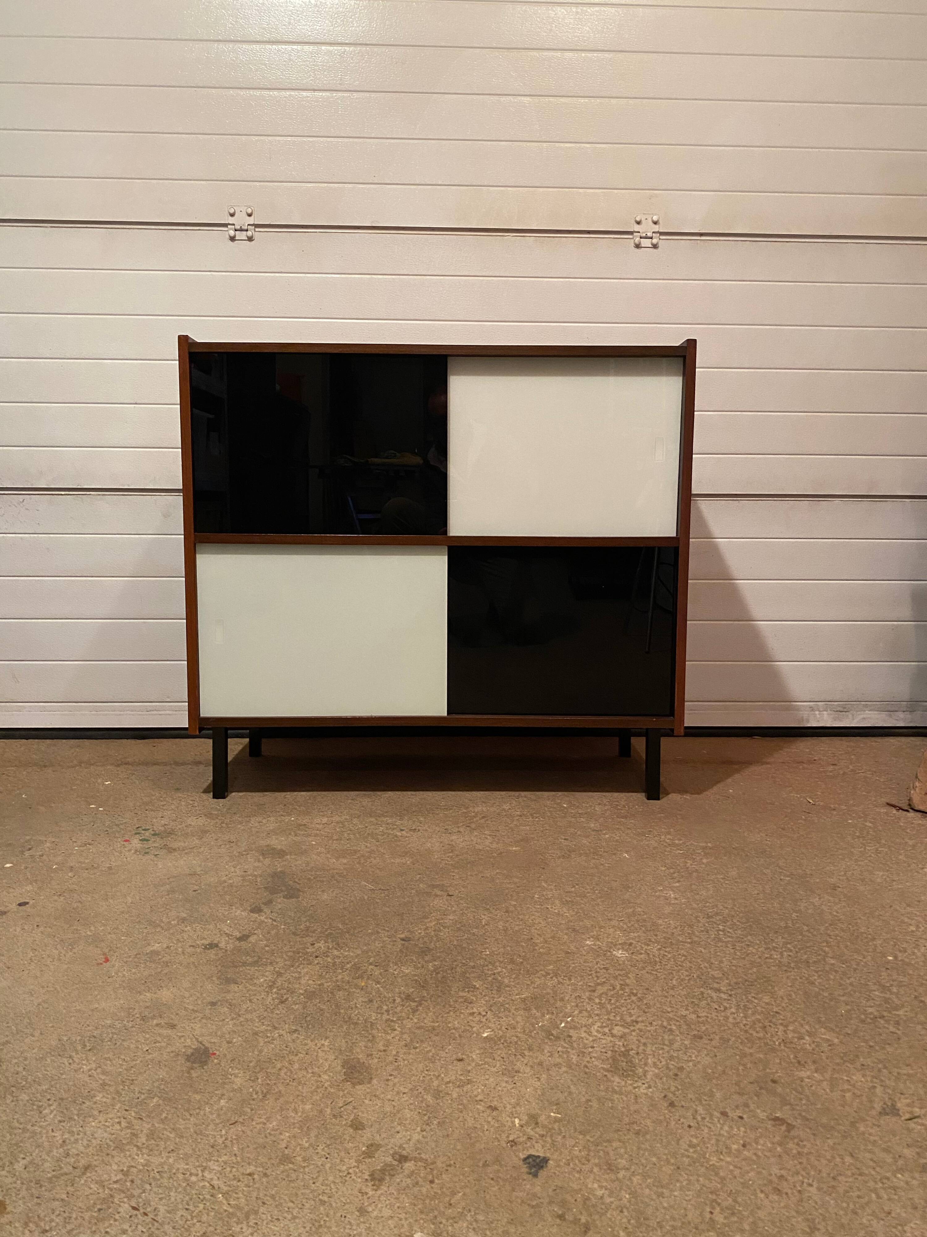 Vintage bookcase/display cabinet