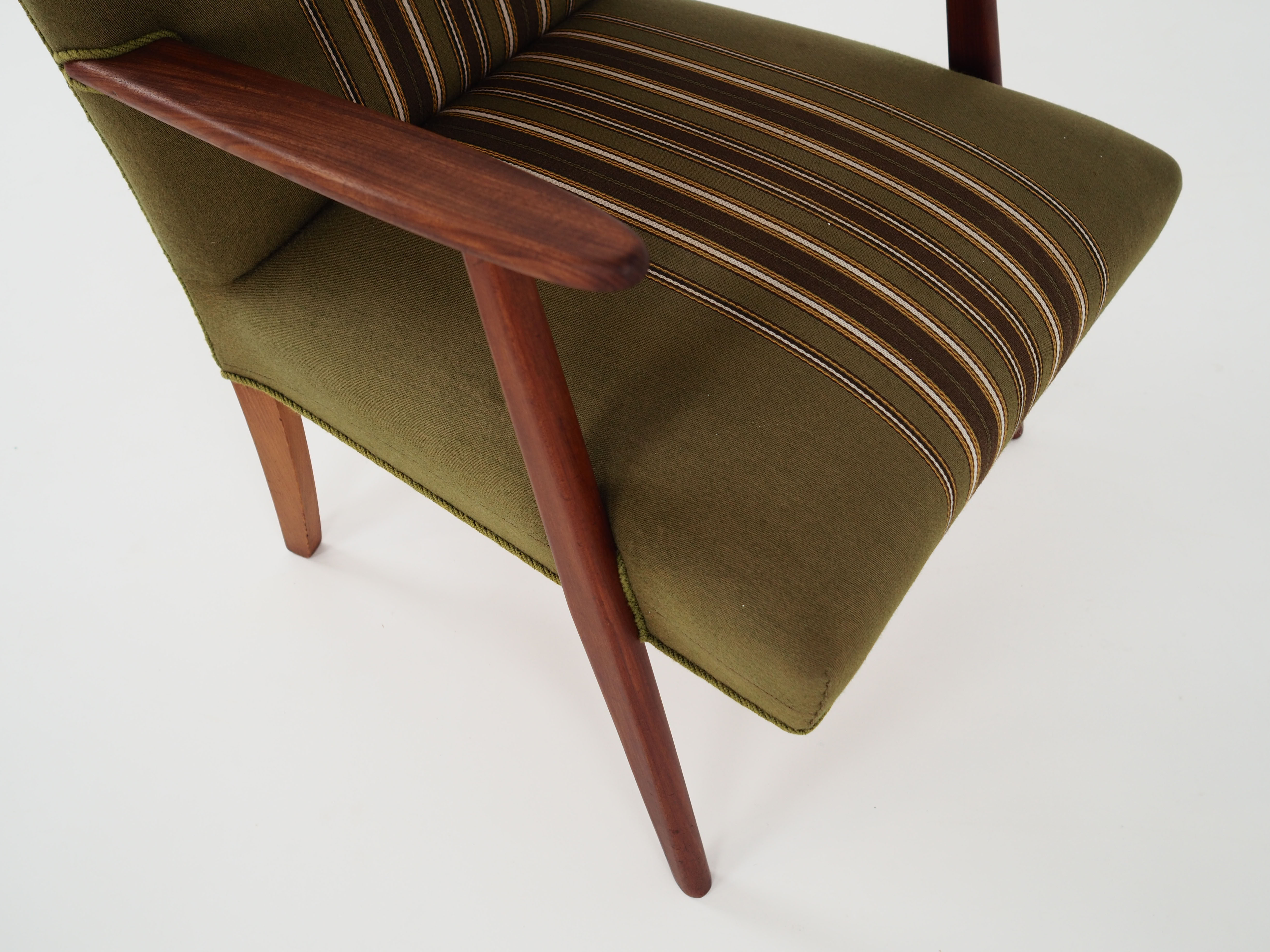 Armchair, teak construction, Scandinavian design of the 70s