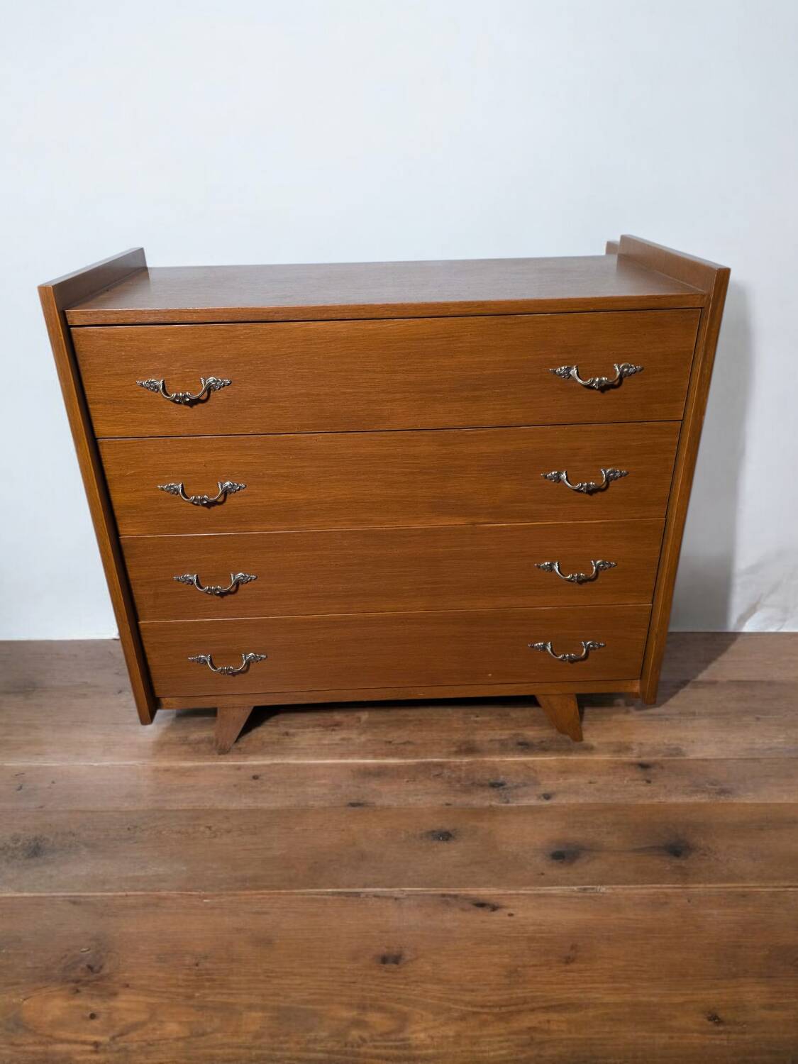 Commode vintage en chêne des années 60