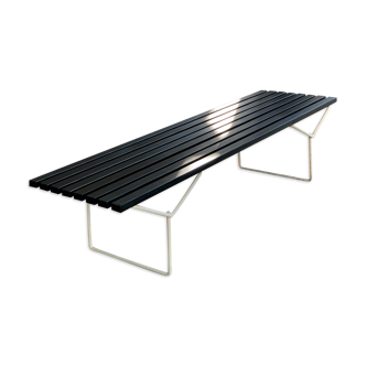 Banc d'harry bertoia aux éditions knoll