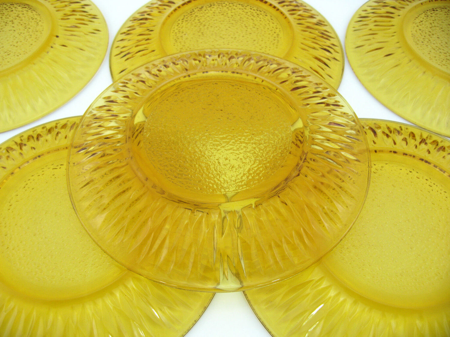 6 flat plates in amber tempered glass - Soleil Vereco France - vintage 70s