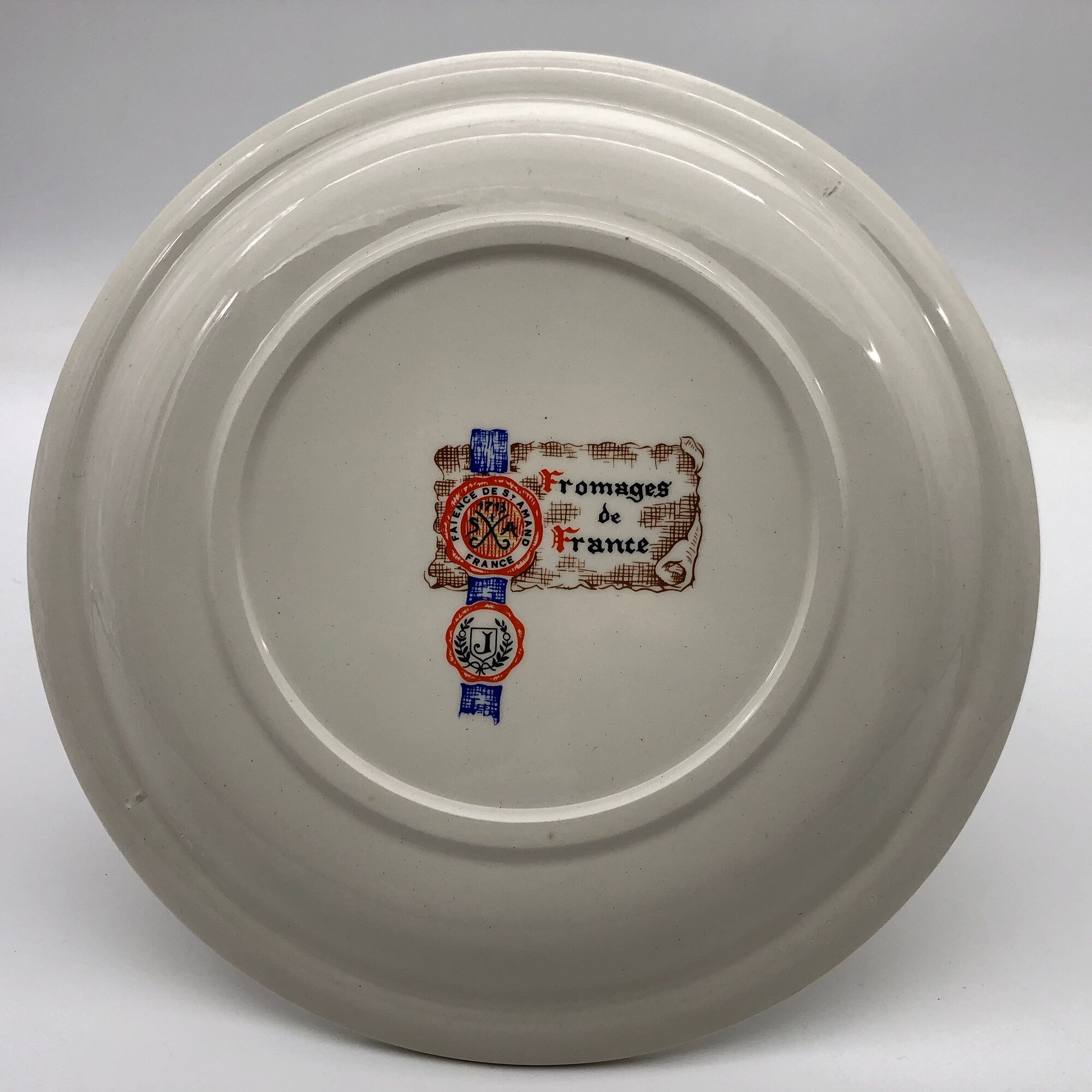 6 cheese plates "Faïence de St-Amand"